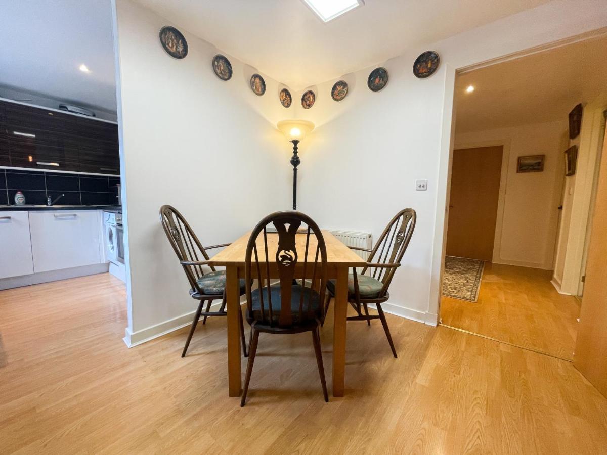 Kelvingrove 2 Bedroom Apartment - Private Parking 글라스고 외부 사진