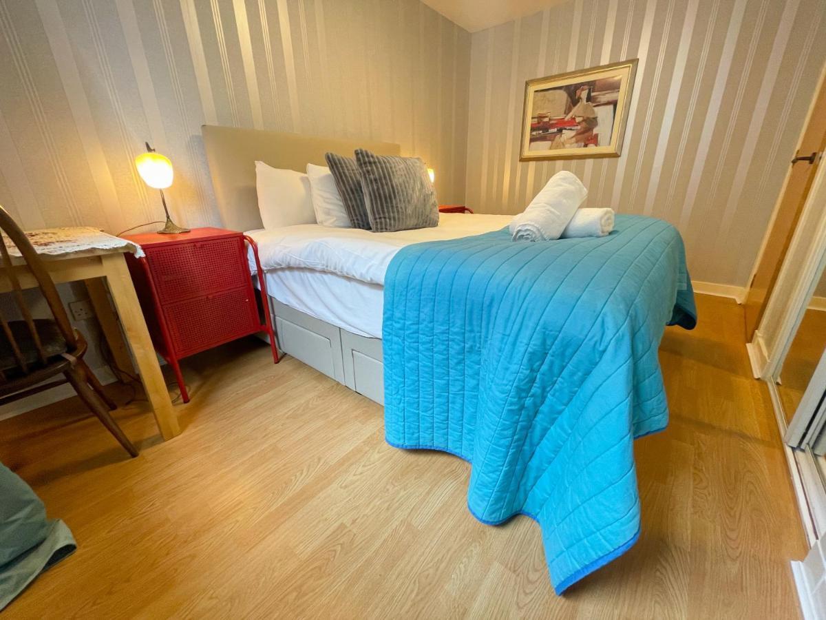 Kelvingrove 2 Bedroom Apartment - Private Parking 글라스고 외부 사진