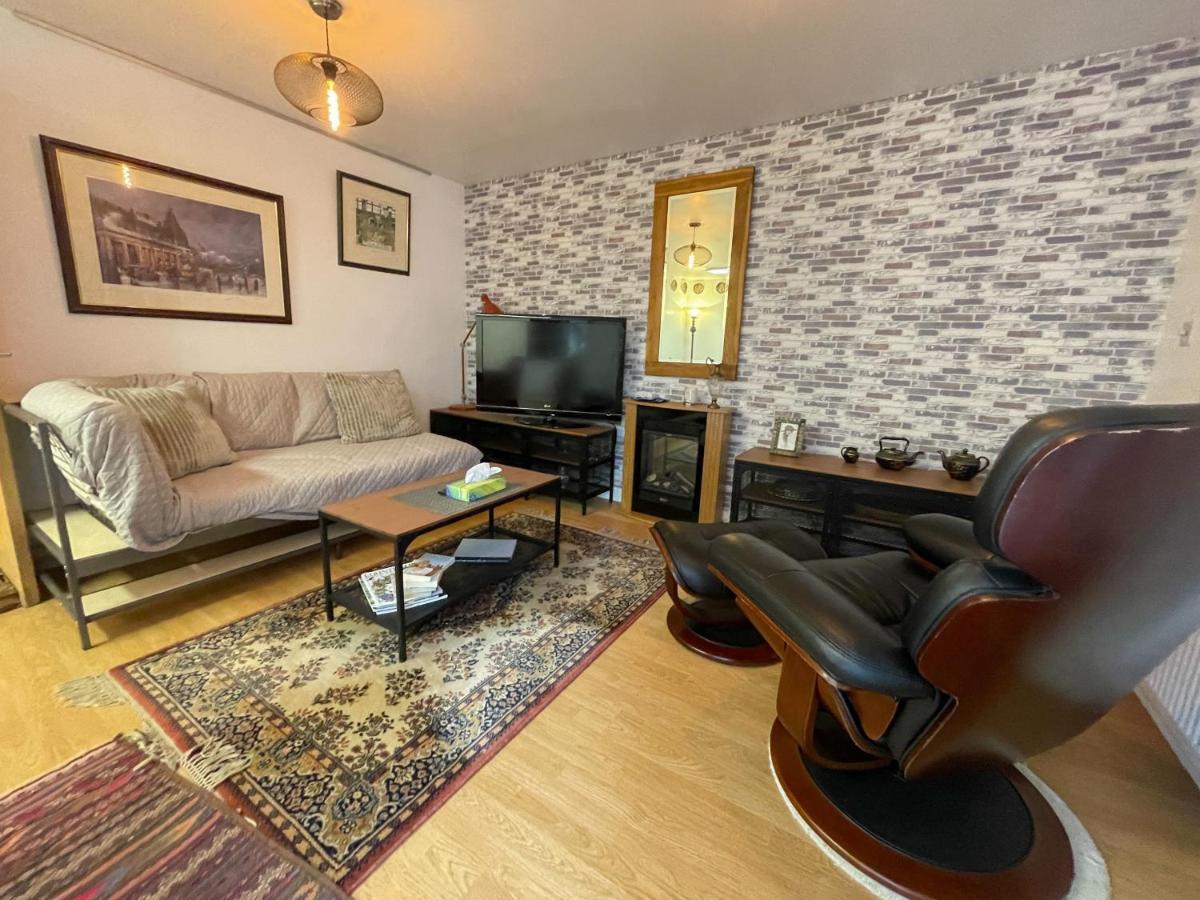 Kelvingrove 2 Bedroom Apartment - Private Parking 글라스고 외부 사진